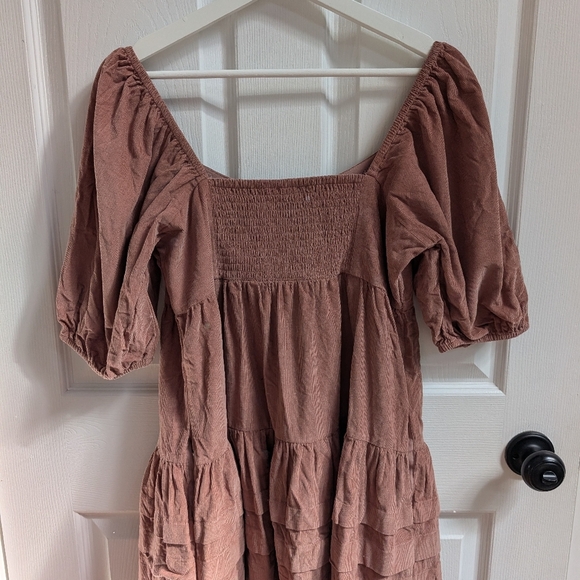 American Eagle Puff Sleeve Corduroy Dress - Picture 8 of 10